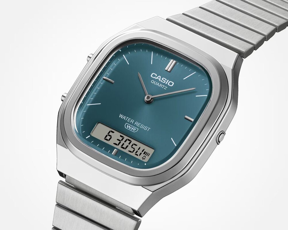 Reloj Casio Clásico AQ-240E-3A