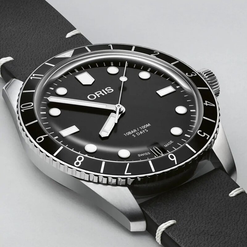 Reloj Oris Divers Sixty-Five 12H Calibre 400