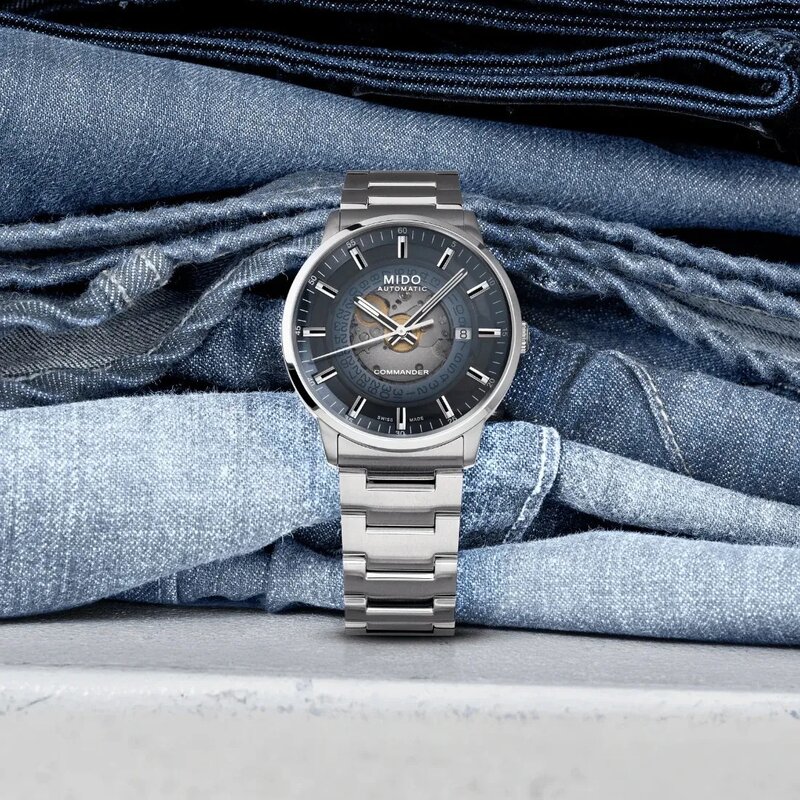 Reloj Mido Commander Gradient