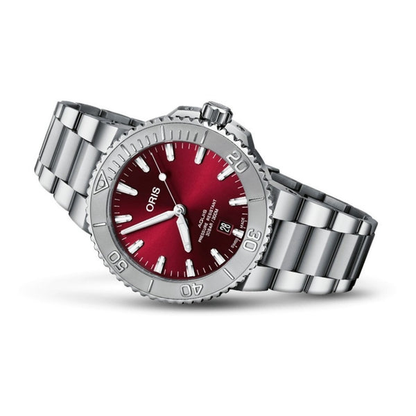 Reloj Oris Aquis Date Cherry